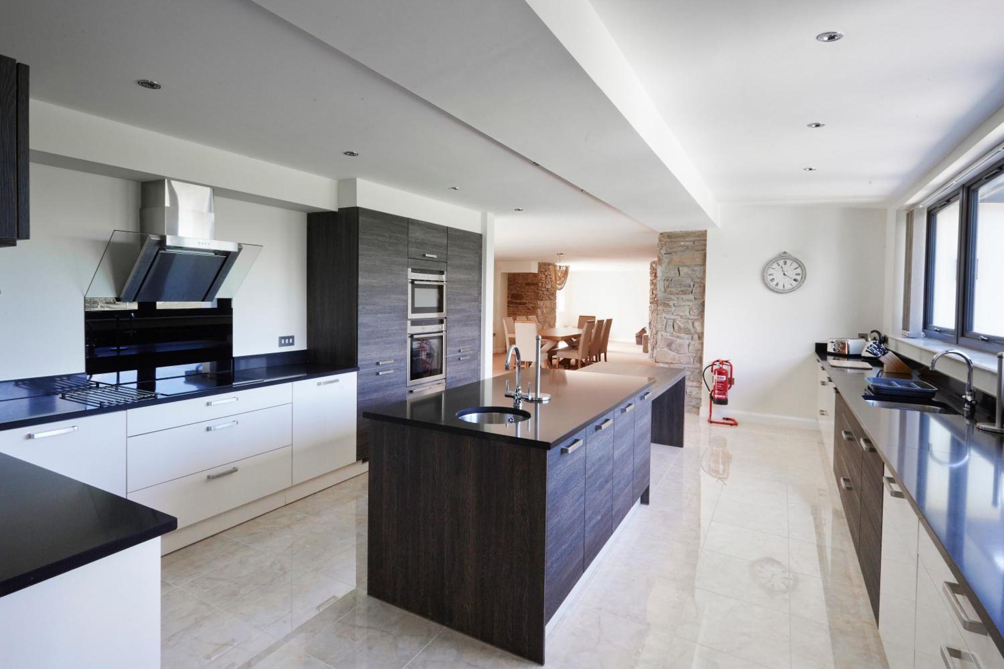 Hunter Lodges By Celtic Manor Newport  Ngoại thất bức ảnh